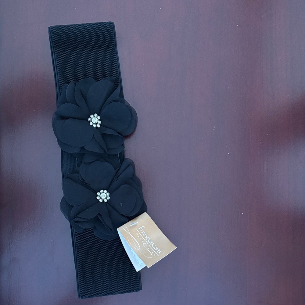 Francesca's Black Floral Belt with snap closure